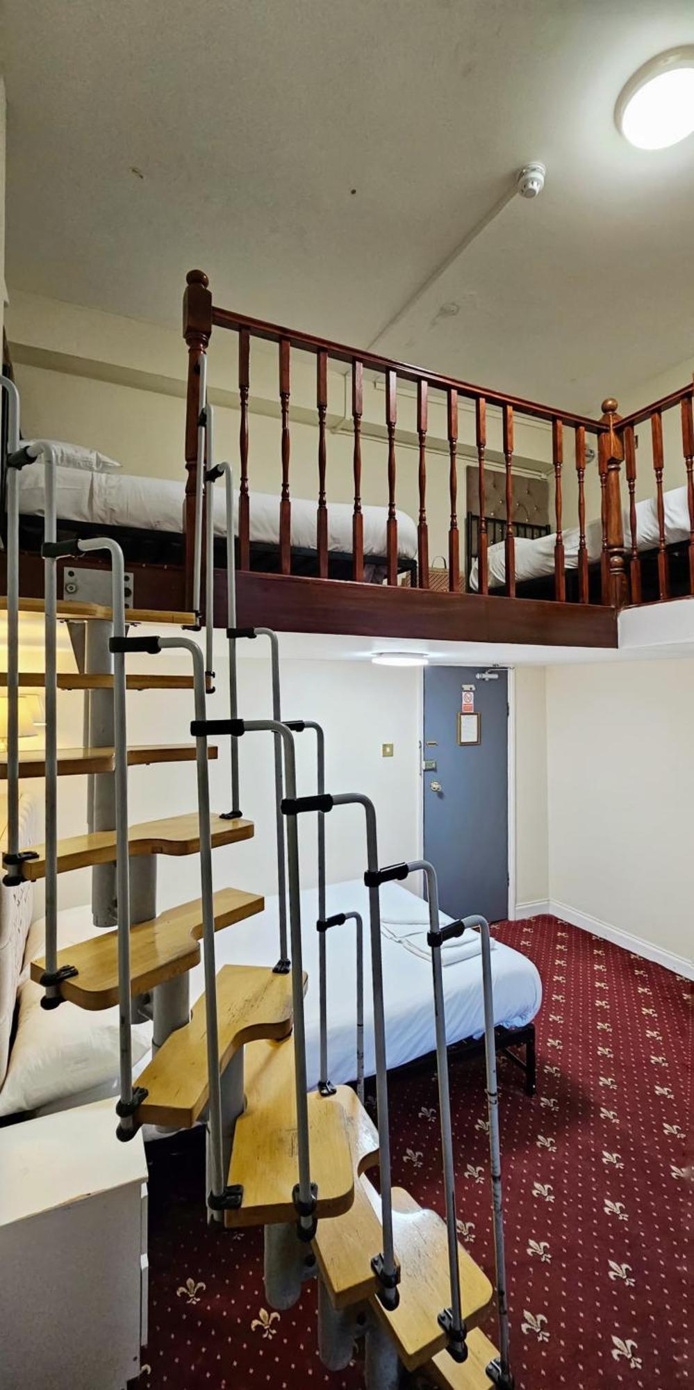 Hyde Park Court Hotel Londra Exterior foto